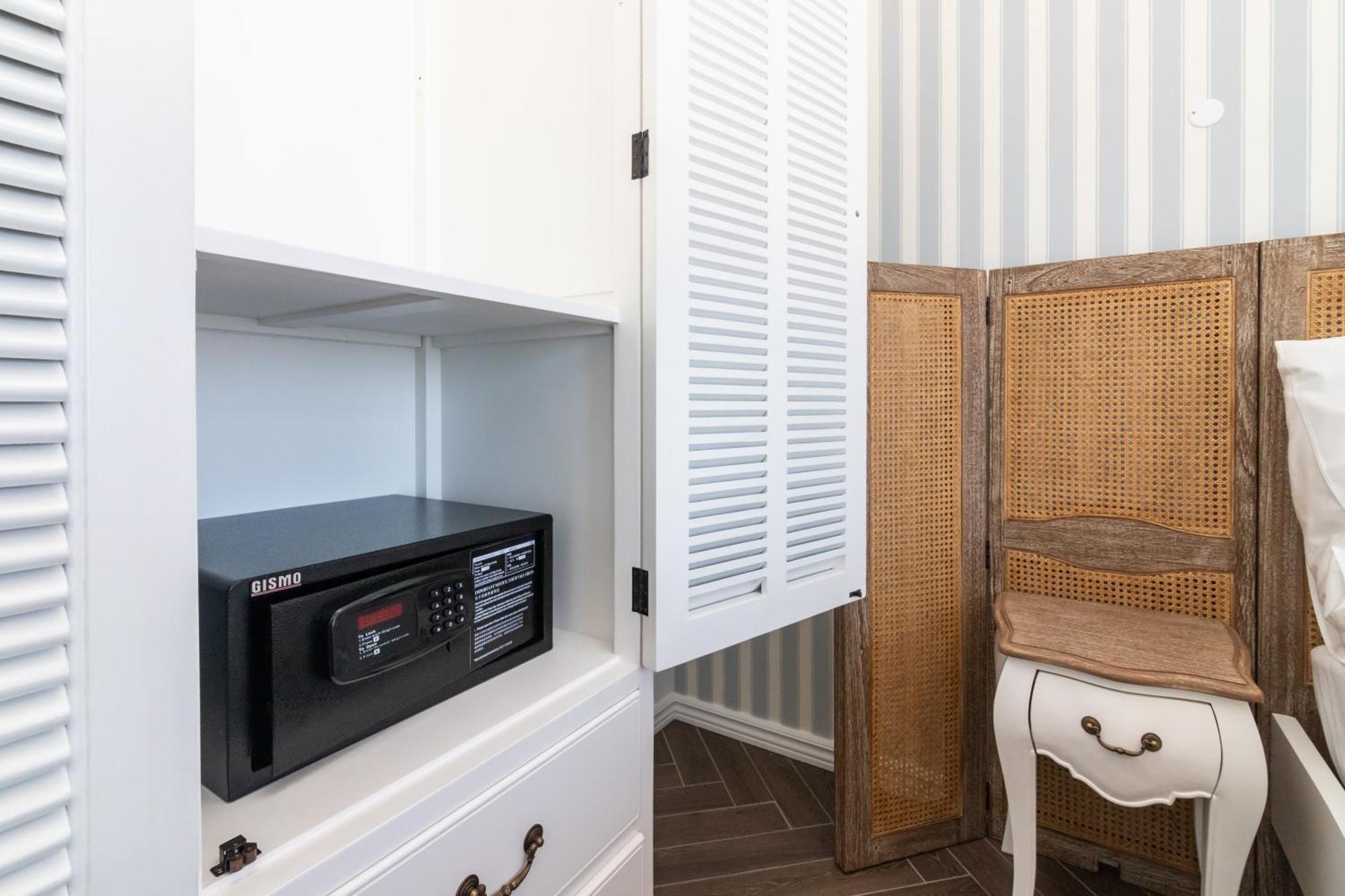 Ocean View Apartments โลรินญา ภายนอก รูปภาพ