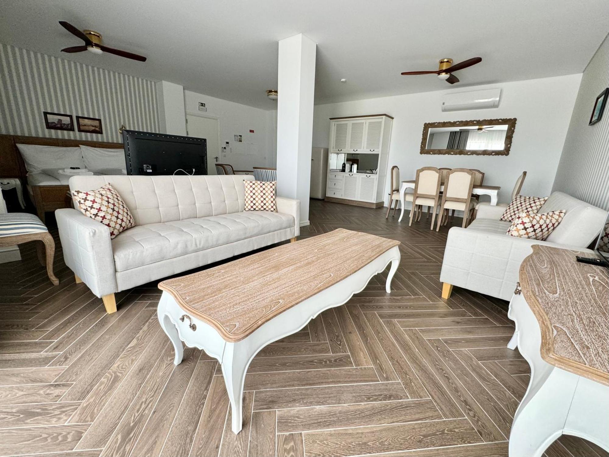 Ocean View Apartments โลรินญา ห้อง รูปภาพ