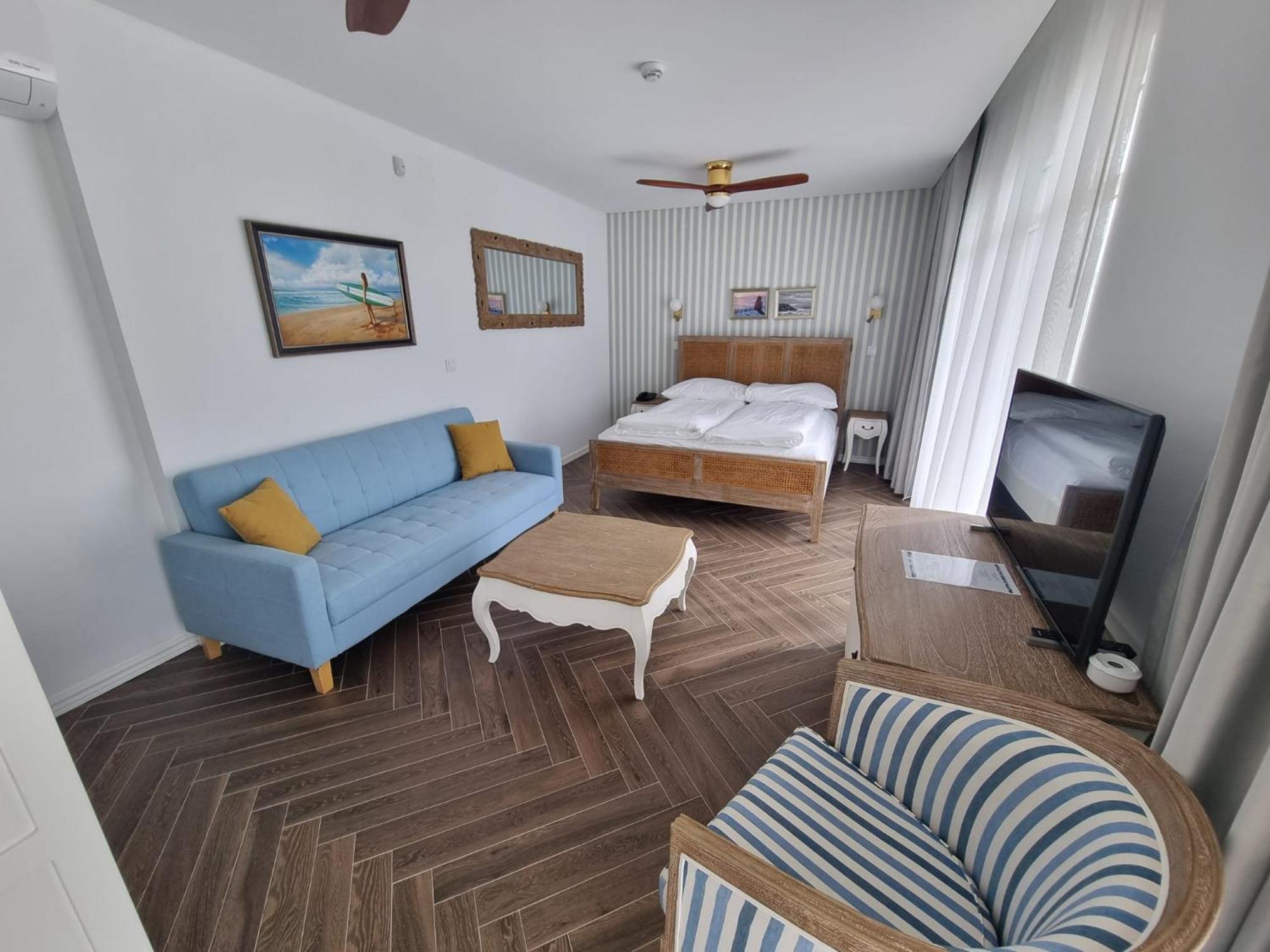 Ocean View Apartments โลรินญา ภายนอก รูปภาพ
