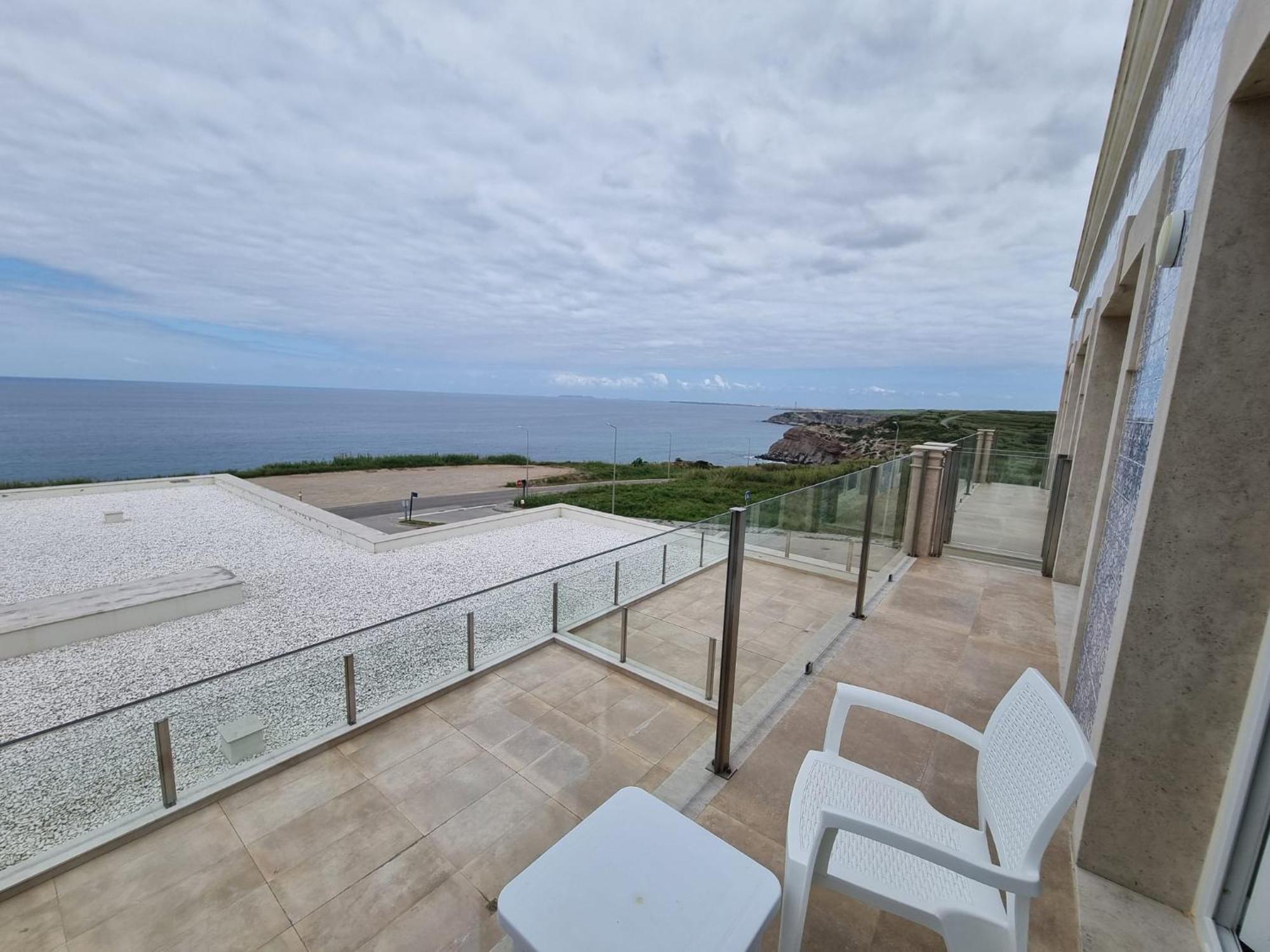 Ocean View Apartments โลรินญา ภายนอก รูปภาพ